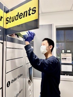 Filling a grocery food locker order